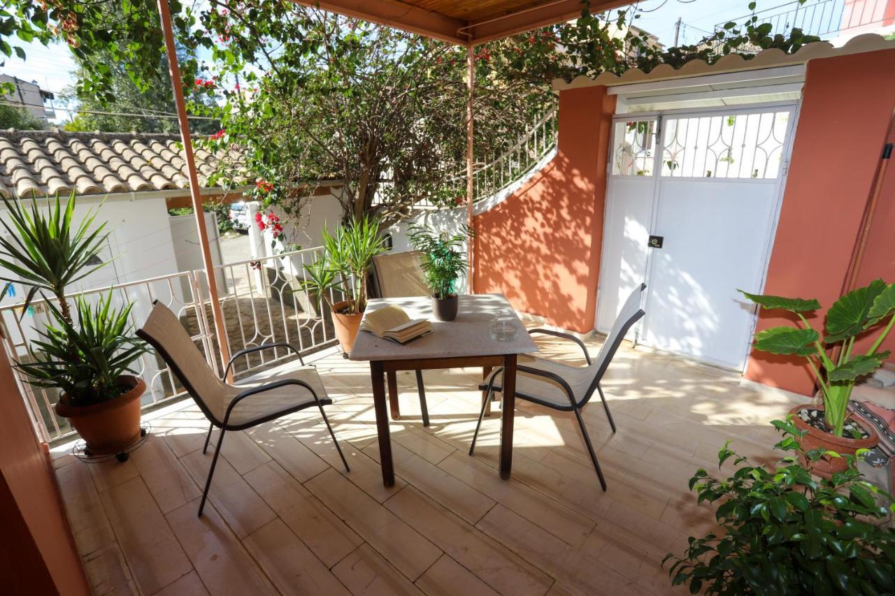 Family House At Corfu Town Apartment ภายนอก รูปภาพ