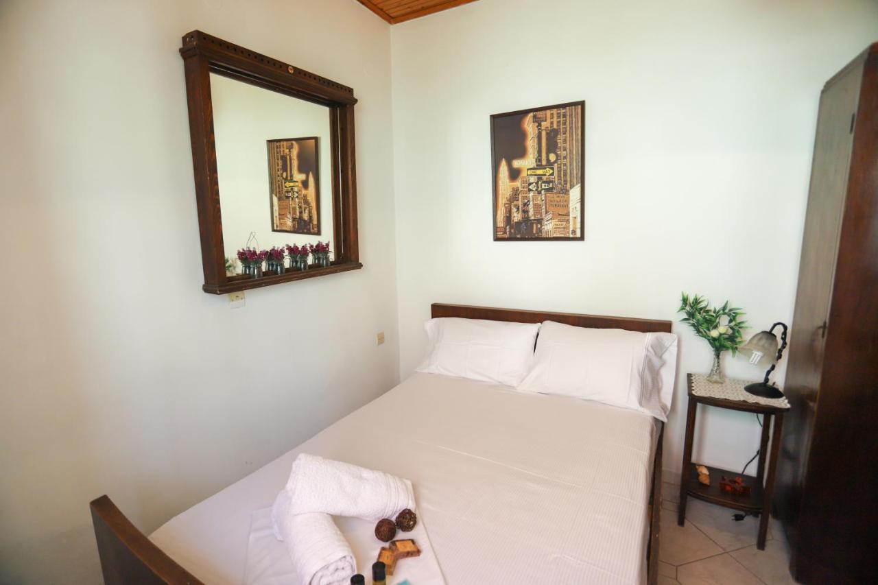Family House At Corfu Town Apartment ภายนอก รูปภาพ