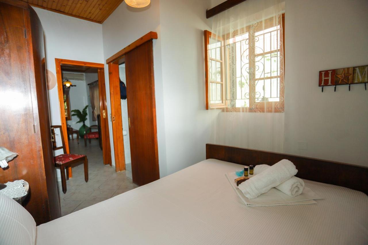 Family House At Corfu Town Apartment ภายนอก รูปภาพ